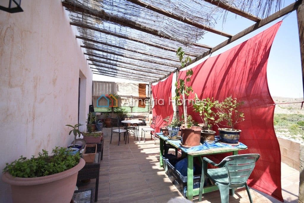 5 soveværelse Finca/Landehus til salg i Albox - € 89.975 (Ref: 8358605)