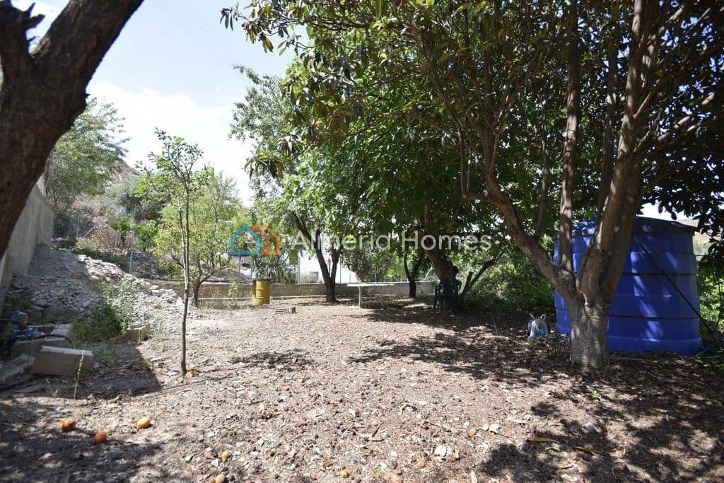 5 soveværelse Finca/Landehus til salg i Albox - € 89.975 (Ref: 8358605)