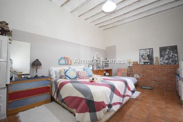 5 soveværelse Finca/Landehus til salg i Albox - € 89.975 (Ref: 8358605)