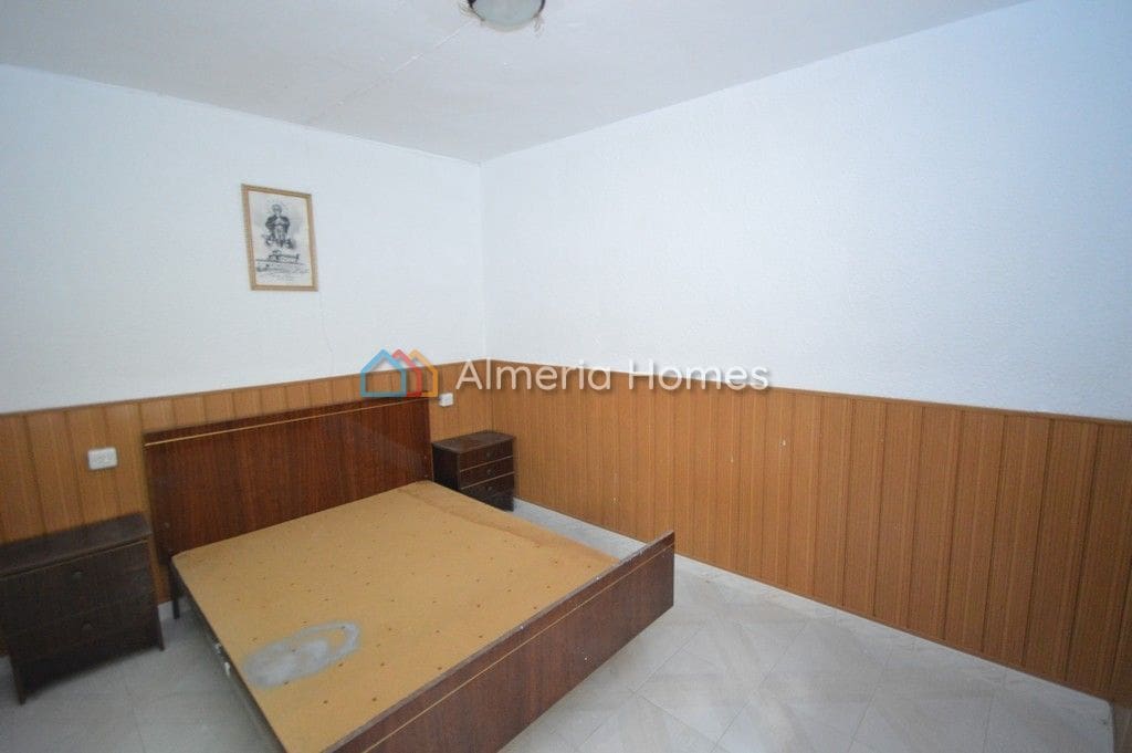 5 soveværelse Finca/Landehus til salg i Albox med garage - € 155.000 (Ref: 8394341)