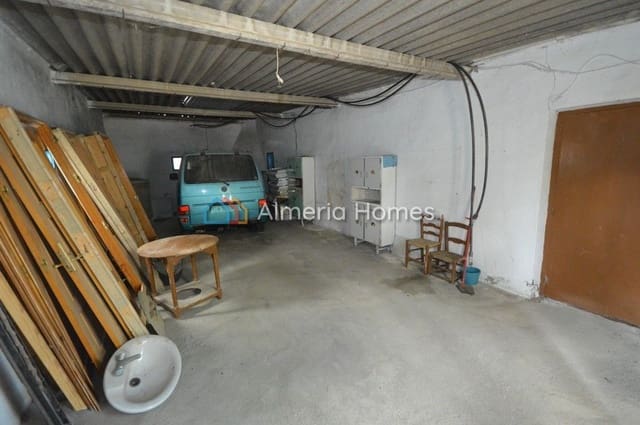 5 soveværelse Finca/Landehus til salg i Albox med garage - € 155.000 (Ref: 8394341)