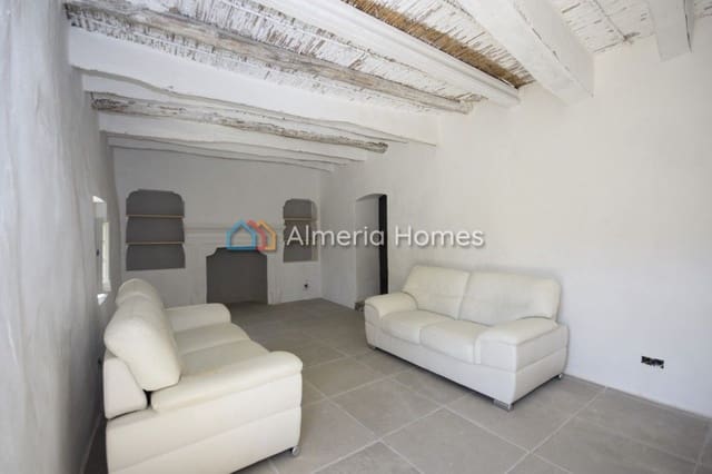 3 soveværelse Finca/Landehus til salg i Lubrín med garage - € 145.000 (Ref: 8416981)