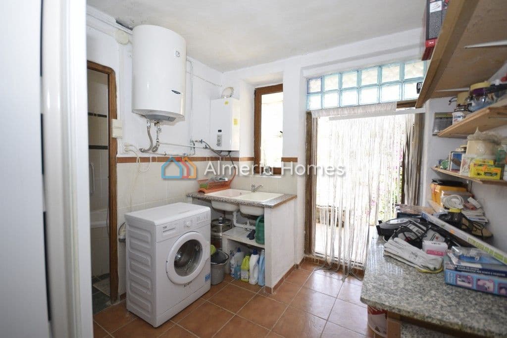 3 soveværelse Finca/Landehus til salg i Albanchez - € 80.500 (Ref: 8420748)