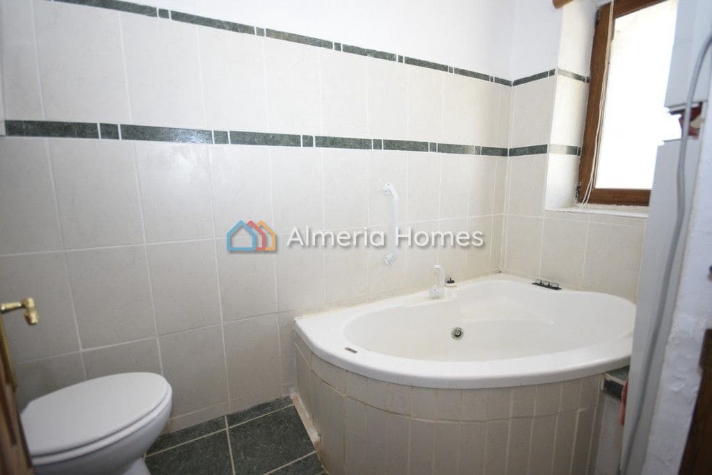 3 soveværelse Finca/Landehus til salg i Albanchez - € 80.500 (Ref: 8420748)