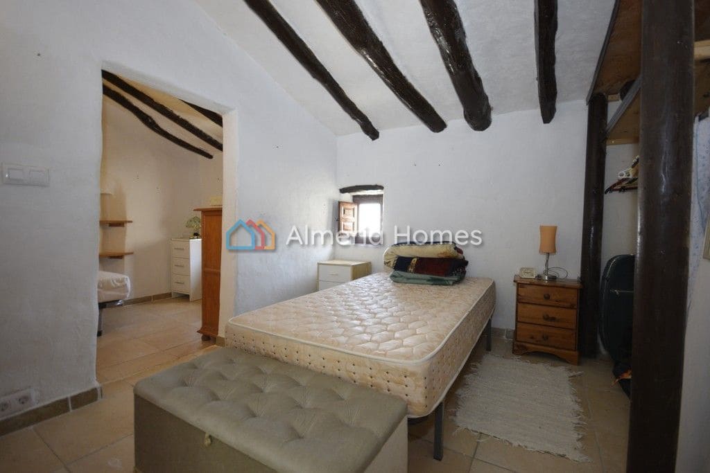 3 soveværelse Finca/Landehus til salg i Albanchez - € 80.500 (Ref: 8420748)