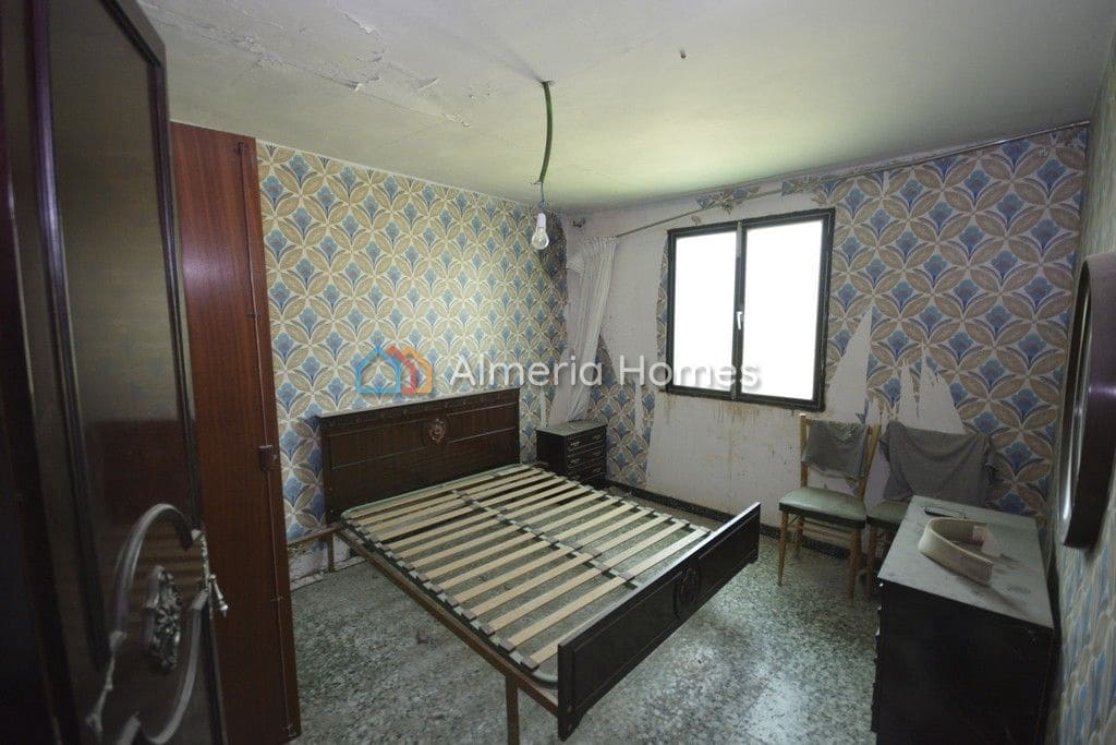 3 soveværelse Finca/Landehus til salg i Oria med swimmingpool - € 59.995 (Ref: 8454066)