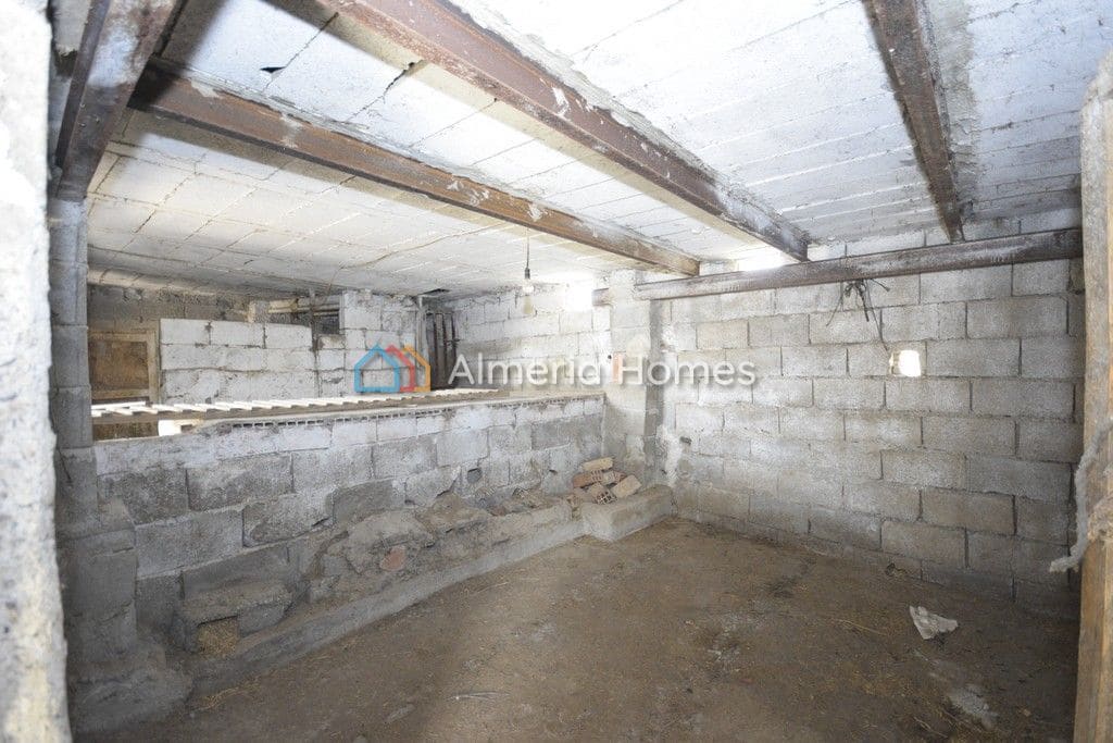 3 soveværelse Finca/Landehus til salg i Oria med swimmingpool - € 59.995 (Ref: 8454066)