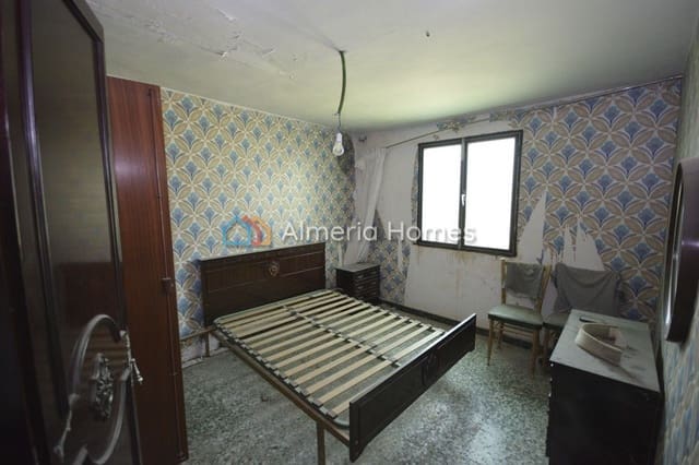 3 sovrum Finca/Hus på landet till salu i Oria med pool - 59 995 € (Ref: 8454066)