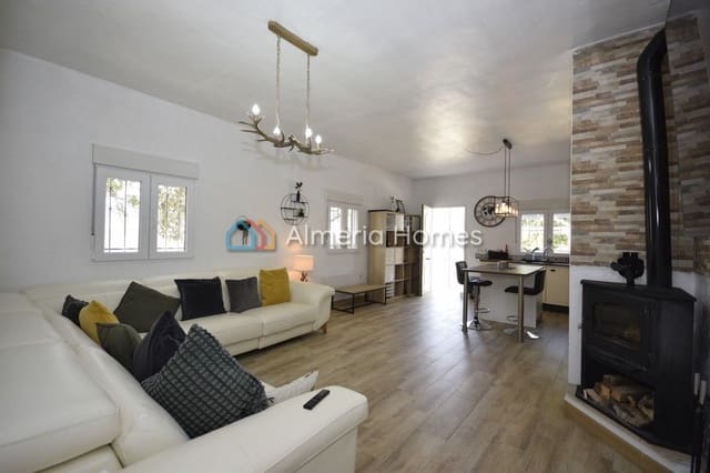 2 soveværelse Villa til salg i Somontín med swimmingpool - € 184.995 (Ref: 8459272)