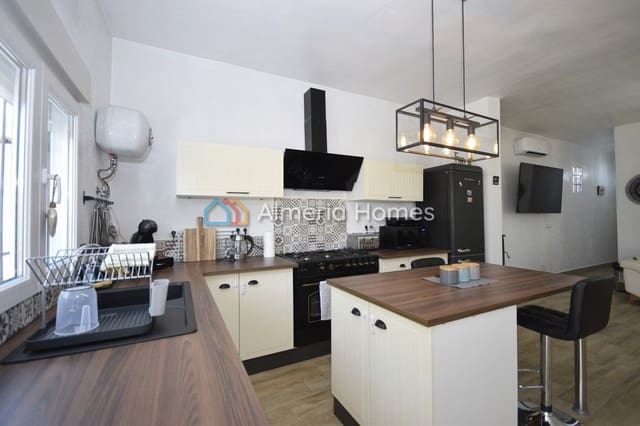 2 soveværelse Villa til salg i Somontín med swimmingpool - € 184.995 (Ref: 8459272)