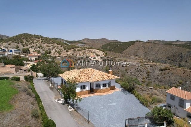 3 sovrum Villa till salu i Lúcar - 159 000 € (Ref: 8459273)
