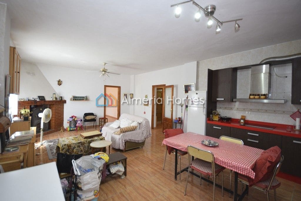 2 soveværelse Finca/Landehus til salg i Olula del Rio - € 127.000 (Ref: 8475609)