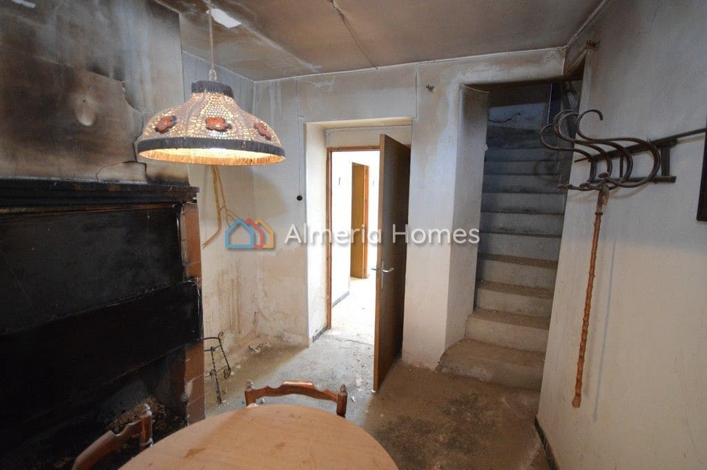 4 soveværelse Byhus til salg i Oria med garage - € 45.000 (Ref: 8506073)