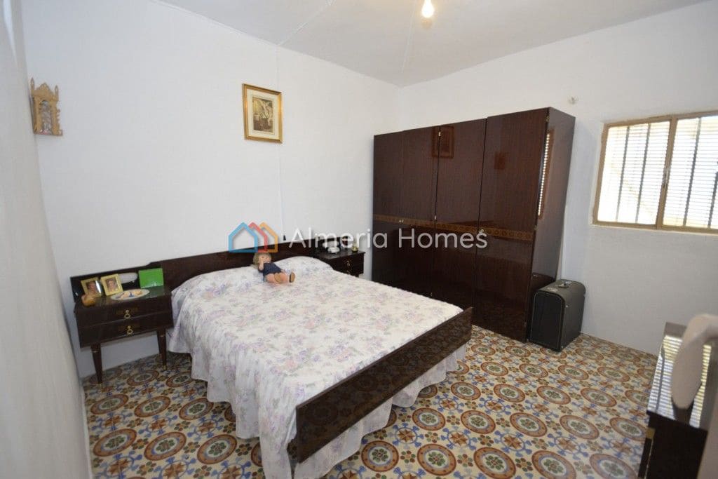 4 soveværelse Byhus til salg i Oria - € 79.995 (Ref: 8513920)