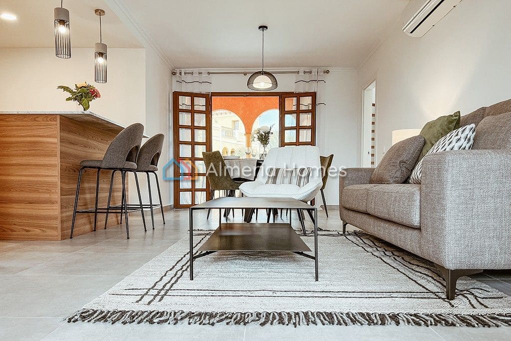 2 soveværelse Lejlighed til salg i Desert Springs med swimmingpool - € 215.000 (Ref: 8553653)