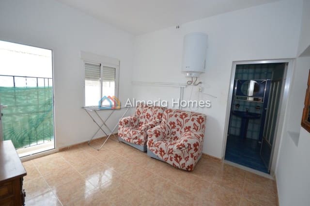 3 soverom Hus til salgs i Almanzora, Cantoria med garasje - € 159 000 (Ref: 8598943)