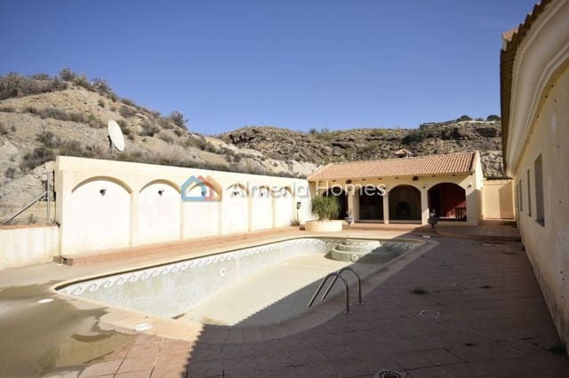 5 soveværelse Villa til salg i Partaloa med swimmingpool - € 224.995 (Ref: 8624336)