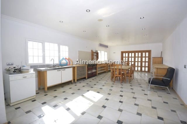 5 soveværelse Villa til salg i Partaloa med swimmingpool - € 224.995 (Ref: 8624336)