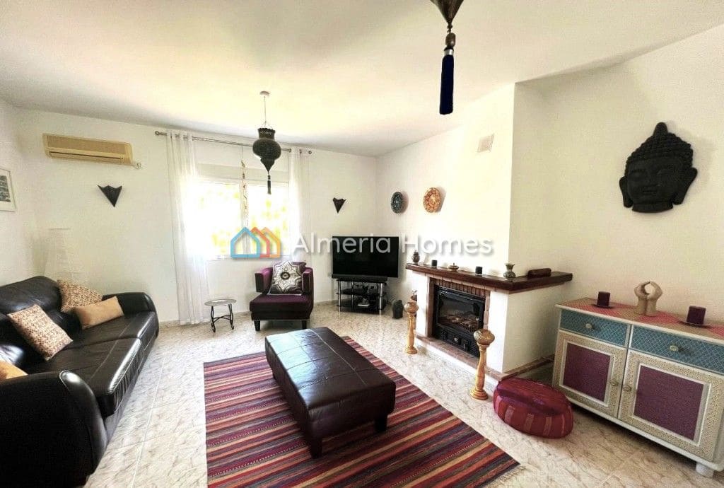 4 quarto Moradia para venda em Arboleas com piscina - 279 000 € (Ref: 8628585)