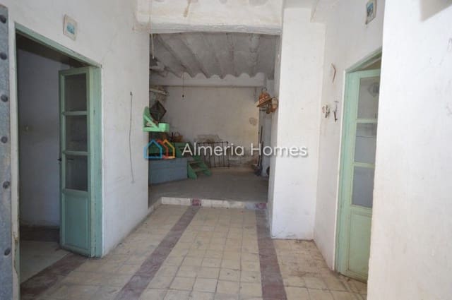 3 soverom Finca/Herregård til salgs i Oria - € 69 000 (Ref: 8635997)