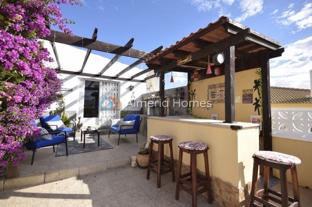 3 soveværelse Villa til salg i Partaloa med swimmingpool - € 259.995 (Ref: 8654243)