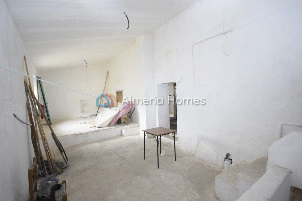 6 soveværelse Finca/Landehus til salg i Oria - € 109.995 (Ref: 868463)