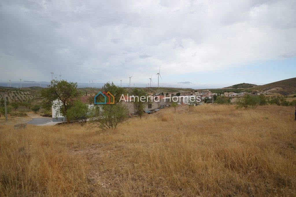 Mark till salu i Seron - 49 000 € (Ref: 868489)