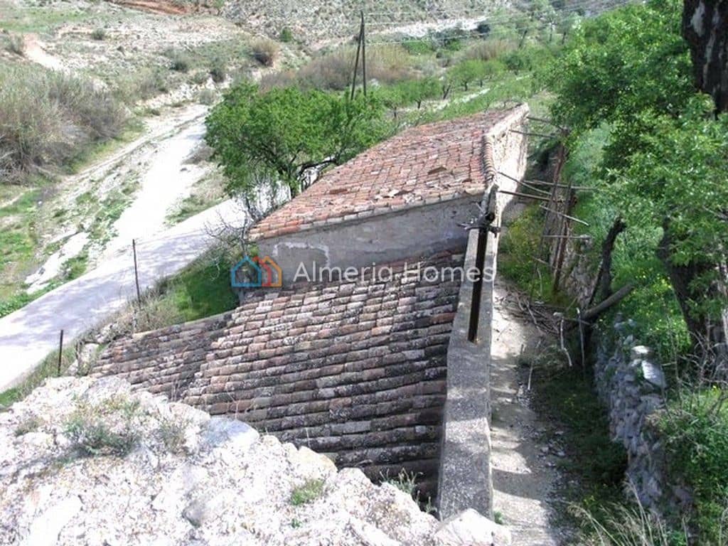 4 soveværelse Finca/Landehus til salg i Lubrin - € 27.000 (Ref: 868558)