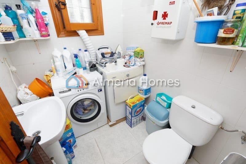 5 soveværelse Villa til salg i Mojacar med swimmingpool - € 450.000 (Ref: 8736866)