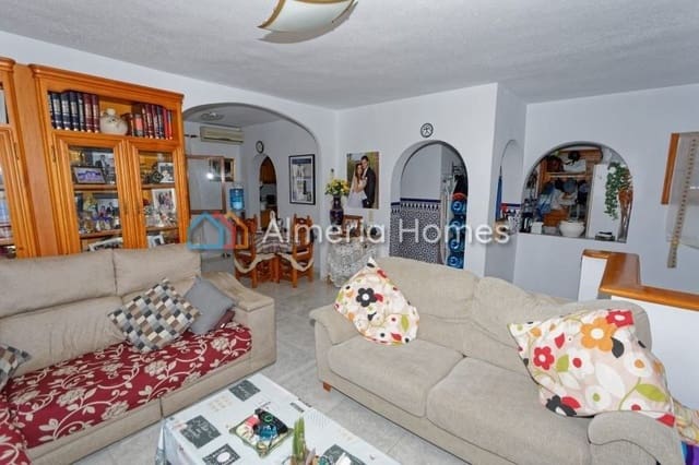 Chalet de 5 habitaciones en Mojácar en venta con piscina garaje - 450.000 € (Ref: 8736866)