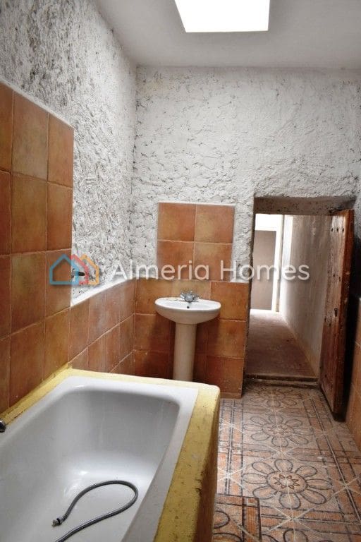 2 soveværelse Byhus til salg i El Hijate - € 38.000 (Ref: 8736875)