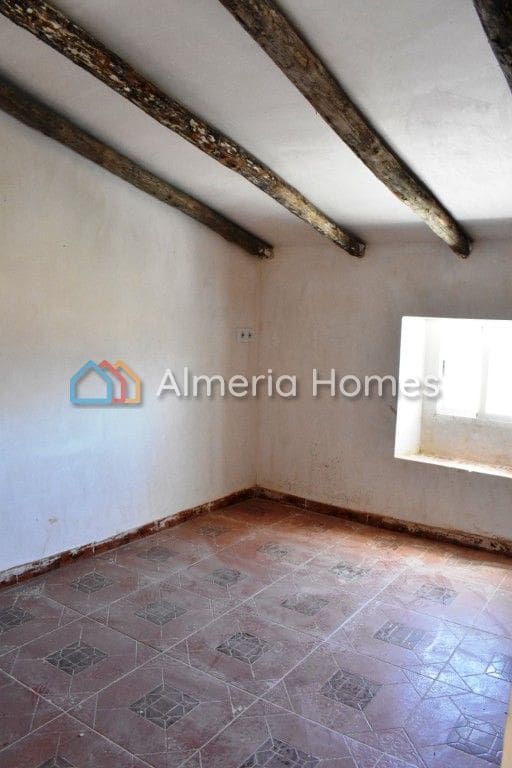 2 soveværelse Byhus til salg i El Hijate - € 38.000 (Ref: 8736875)