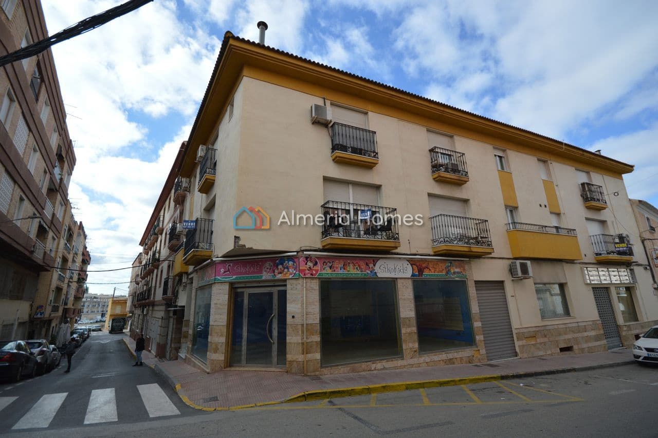 3 chambre Maison de Ville à vendre à Albox avec garage - 125 000 € (Ref: 8736881)