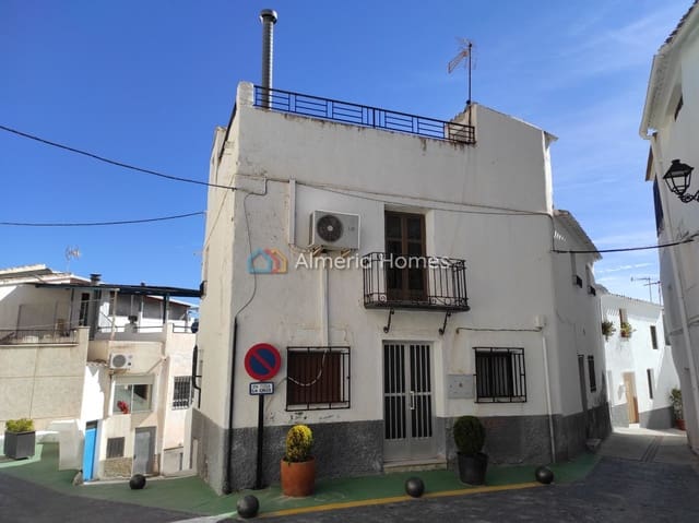 4 bedroom Townhouse for sale in Lúcar - € 60,000 (Ref: 8736893)