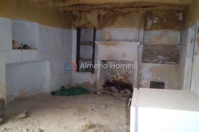 5 quarto Quinta/Casa Rural para venda em Somontín - 59 000 € (Ref: 8736894)