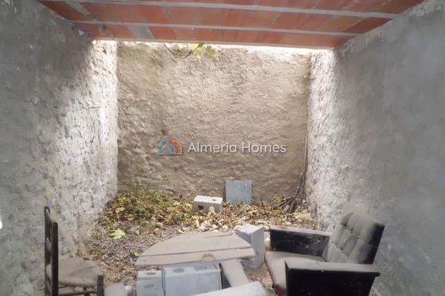 5 soverom Finca/Herregård til salgs i Somontín - € 95 000 (Ref: 8736894)