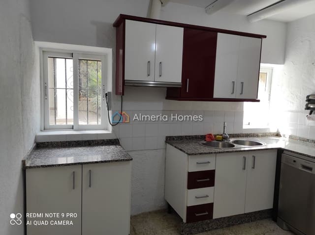 4 camera da letto Casa in vendita in Cela, Lúcar - 99.000 € (Rif: 8736895)