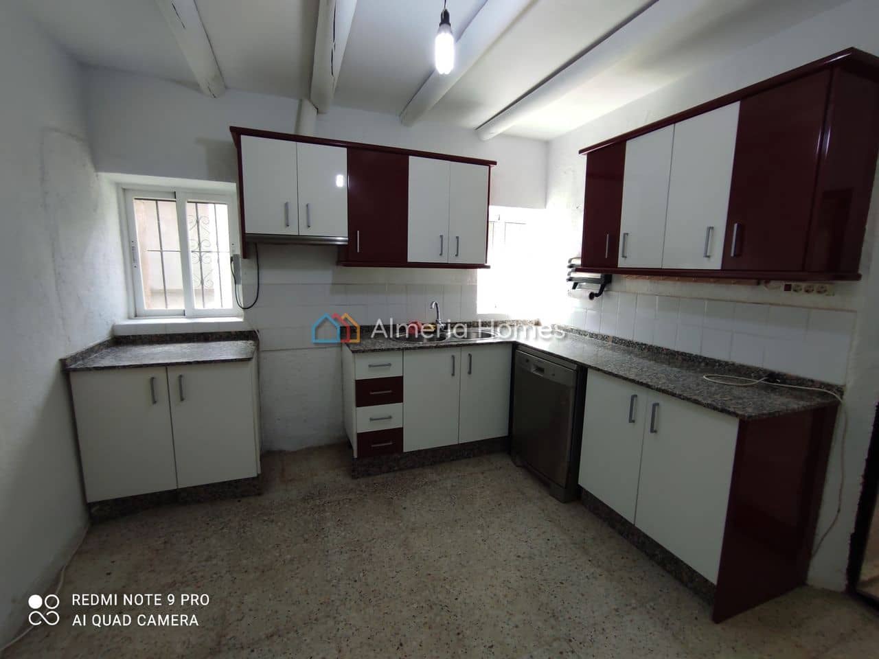 4 chambre Maison de Ville à vendre à Cela - 99 000 € (Ref: 8736895)