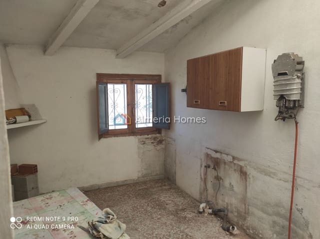 5 slaapkamer Finca/Landhuis te koop in Lúcar met garage - € 72.000 (Ref: 8736908)