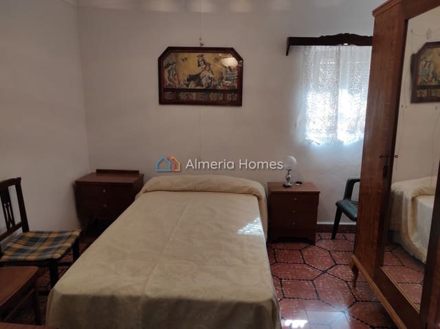 5 camera da letto Casa in vendita in Lúcar - 65.000 € (Rif: 8736917)