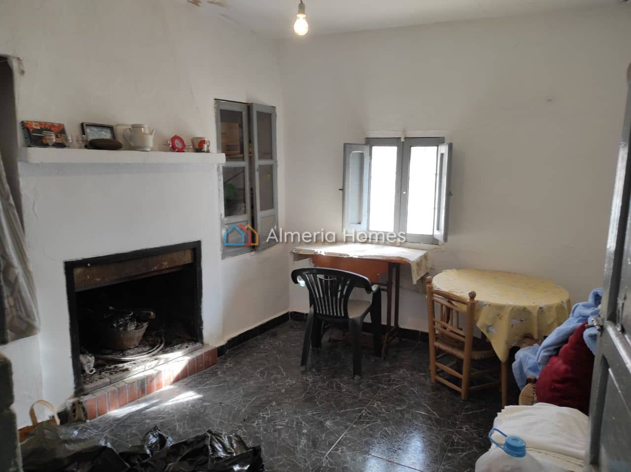 5 chambre Maison de Ville à vendre à Lucar avec garage - 65 000 € (Ref: 8736917)