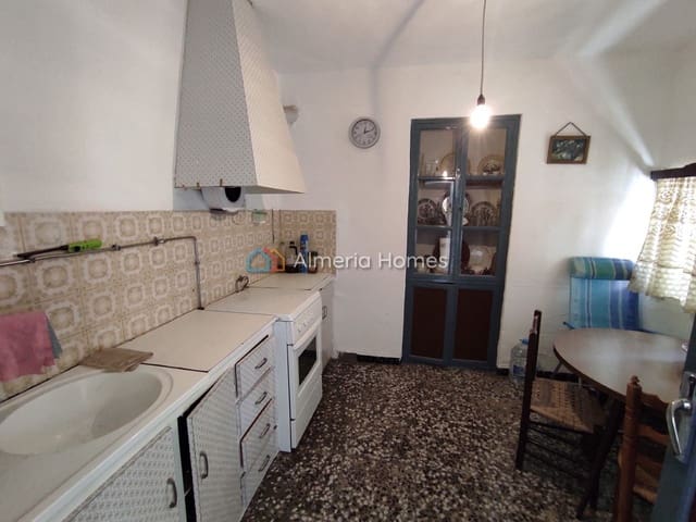 5 sovrum Hus till salu i Lúcar med garage - 65 000 € (Ref: 8736917)