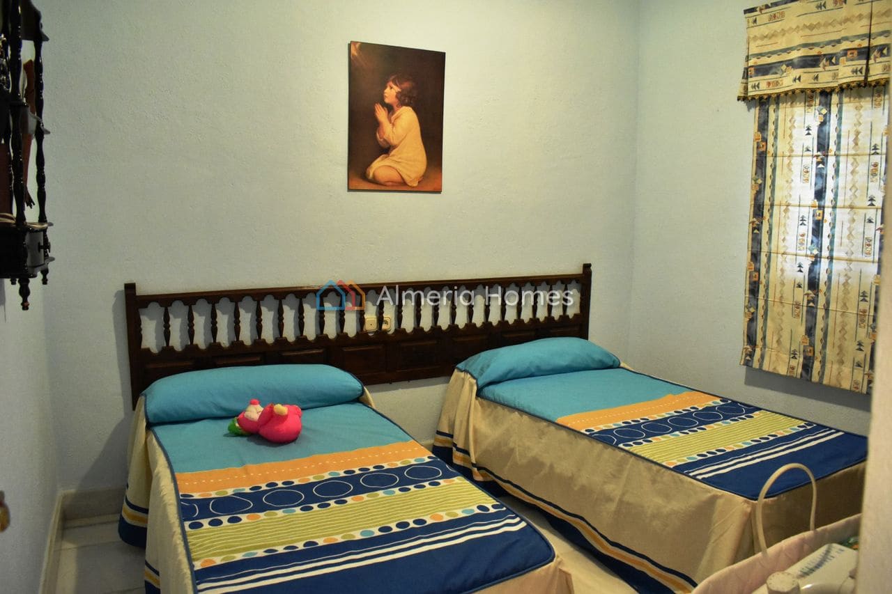 5 sypialnia Dom na sprzedaż w Somontin - 65 000 € (Ref: 8736919)