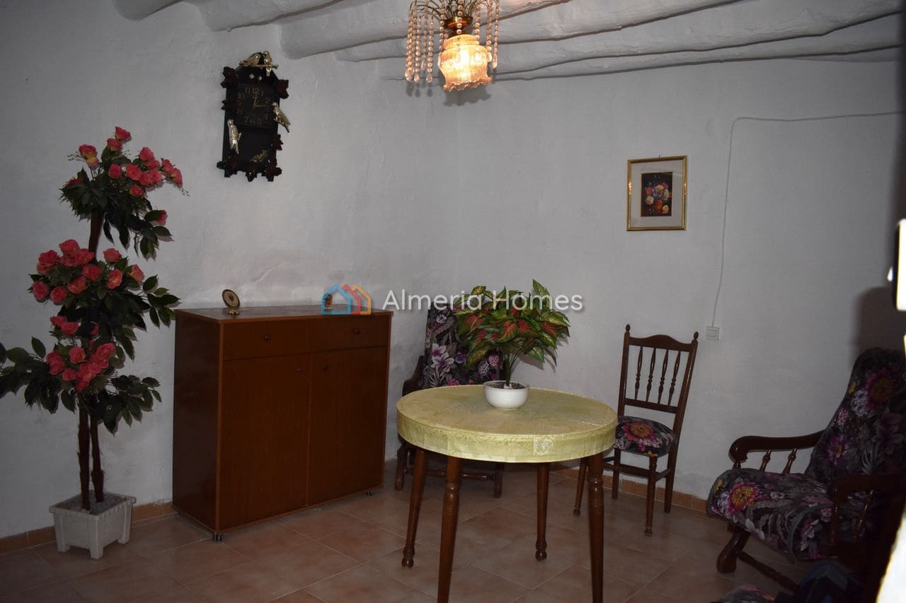 3 soveværelse Byhus til salg i Somontin - € 39.000 (Ref: 8736920)