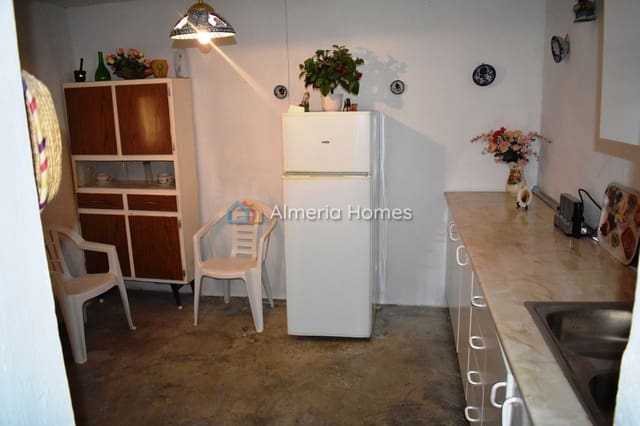 3 soveværelse Byhus til salg i Somontín - € 39.000 (Ref: 8736920)