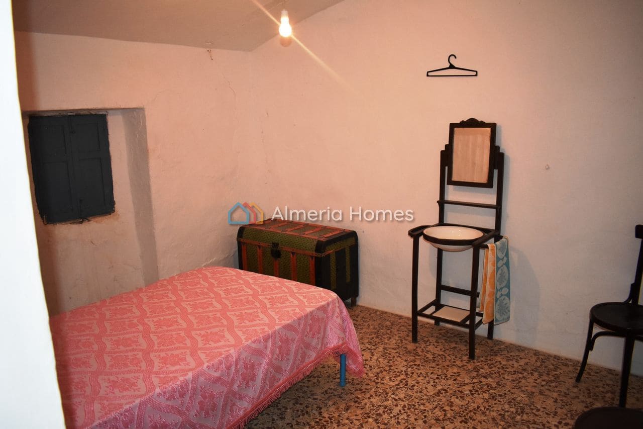 3 chambre Maison de Ville à vendre à Somontin - 39 000 € (Ref: 8736920)