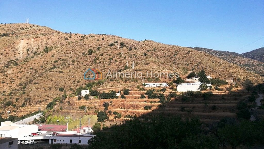 2 soveværelse Byhus til salg i Sierro - € 45.000 (Ref: 8736921)