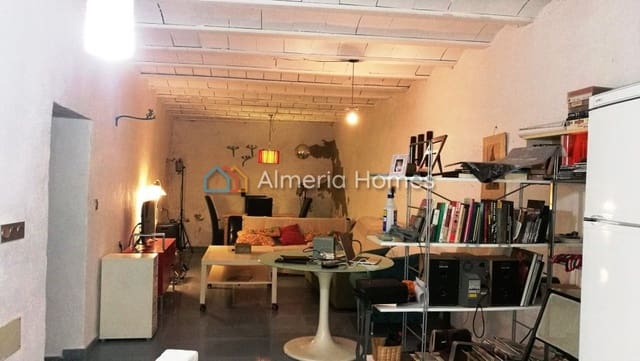 2 soveværelse Byhus til salg i Sierro - € 45.000 (Ref: 8736921)