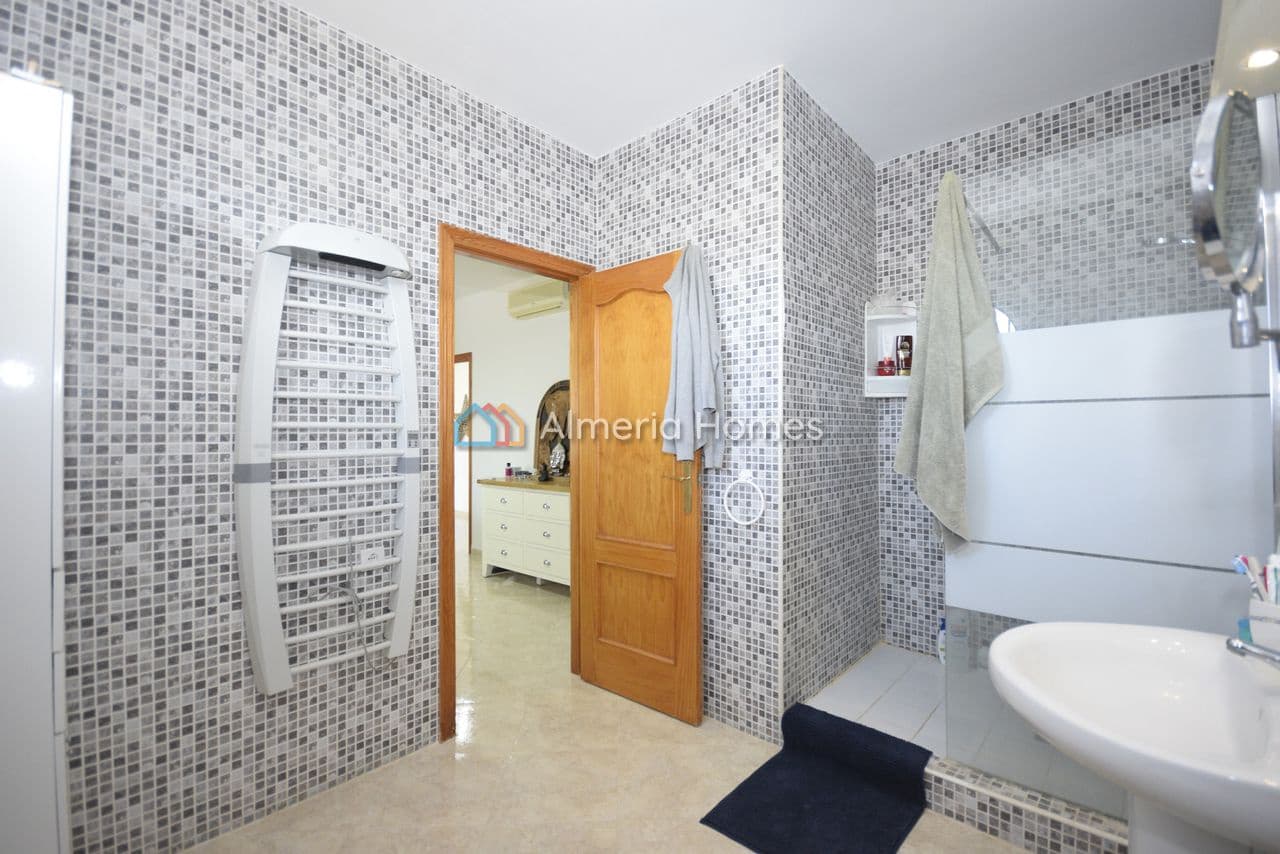 3 bedroom Villa for sale in Cantoria with pool - € 299,950 (Ref: 8796638)