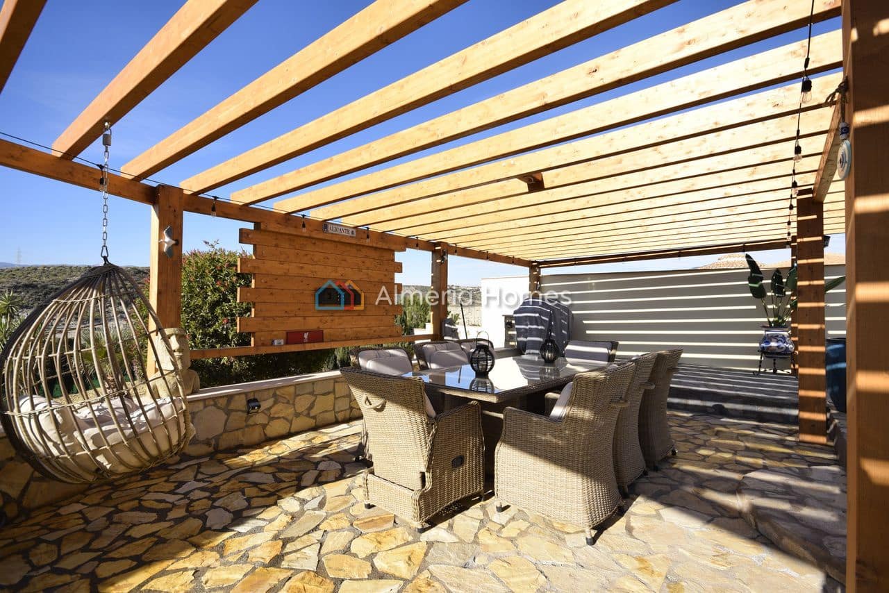 3 bedroom Villa for sale in Cantoria with pool - € 299,950 (Ref: 8796638)